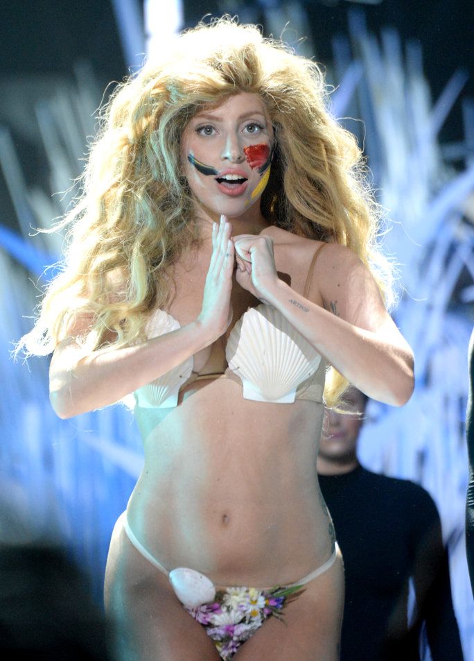 ผู้หญิง Gaga Fashion - 1