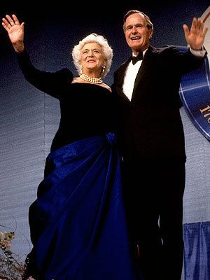 बारबरा Bush, Arnold Scaasi, 1989, Inaugural Gown