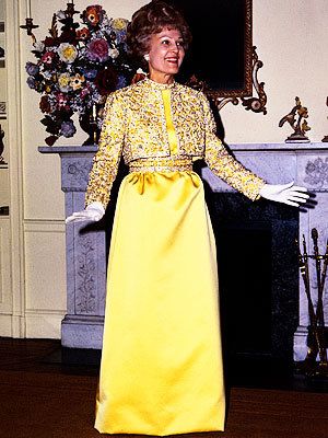 थपथपाना Nixon, Karen Stark for Harvey Berin, 1969, Inaugural Gown