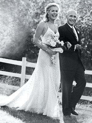 งานแต่งงาน Day Details: Rebecca Romijn & Jerry O'Connell