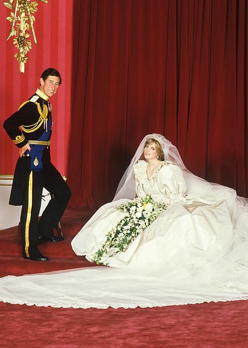 प्रसिद्ध व्यक्ति Wedding Dresses - Lady Diana Spencer