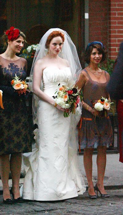 प्रसिद्ध व्यक्ति Wedding Dresses - Christina Hendricks