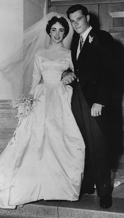 प्रसिद्ध व्यक्ति Wedding Dresses - Elizabeth Taylor