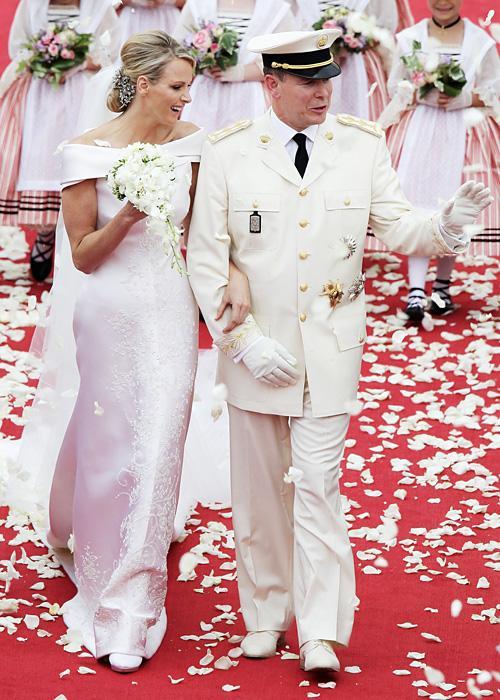 ชื่อเสียง Wedding Photos - Charlene Wittstock and Prince Albert of Monaco