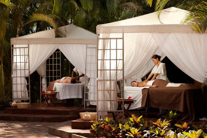  Spa Treatments Are Worth Traveling to for Valentine’s Day