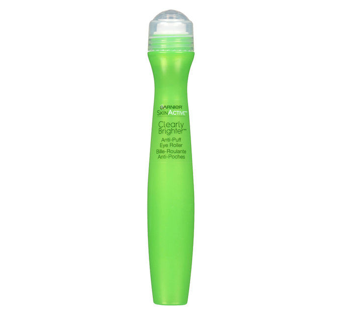 गार्नियर SkinActive Clearly Brighter Anti-Puff Eye Roller 