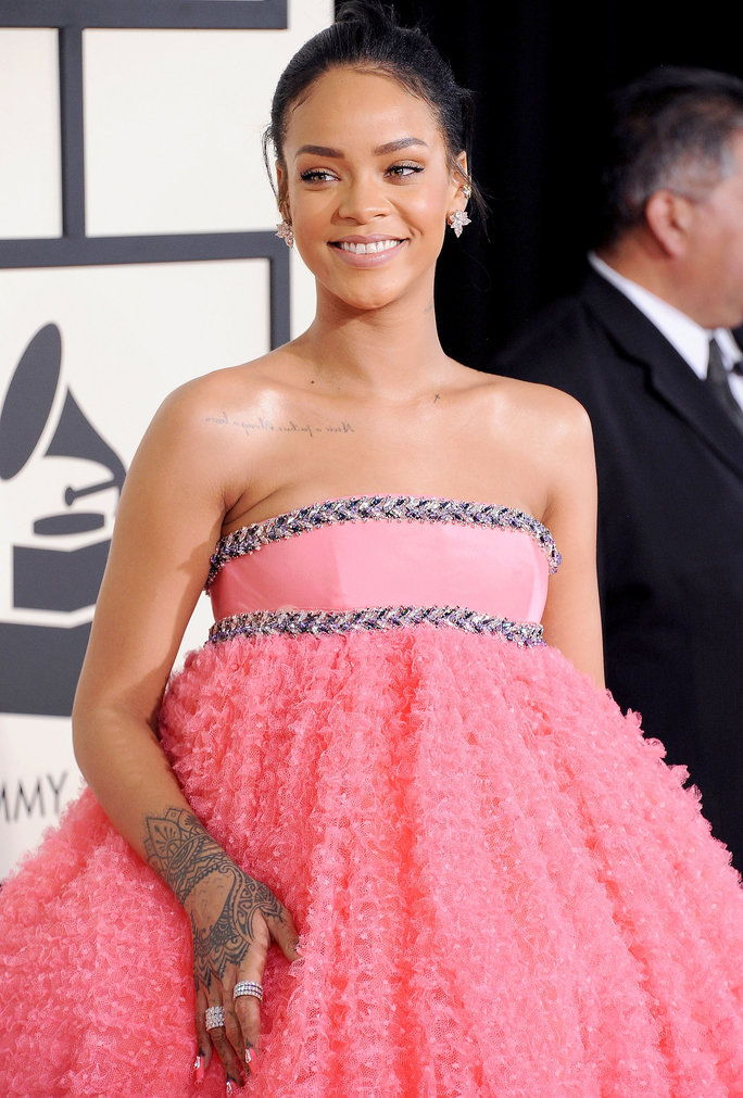 टाइम्स Birthday Girl Rihanna Looked Like a Princess In Real Life