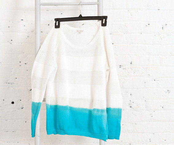 डुबोना Dye Sweater