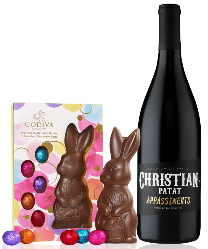 चॉकलेट Bunny with a Deep Red Wine