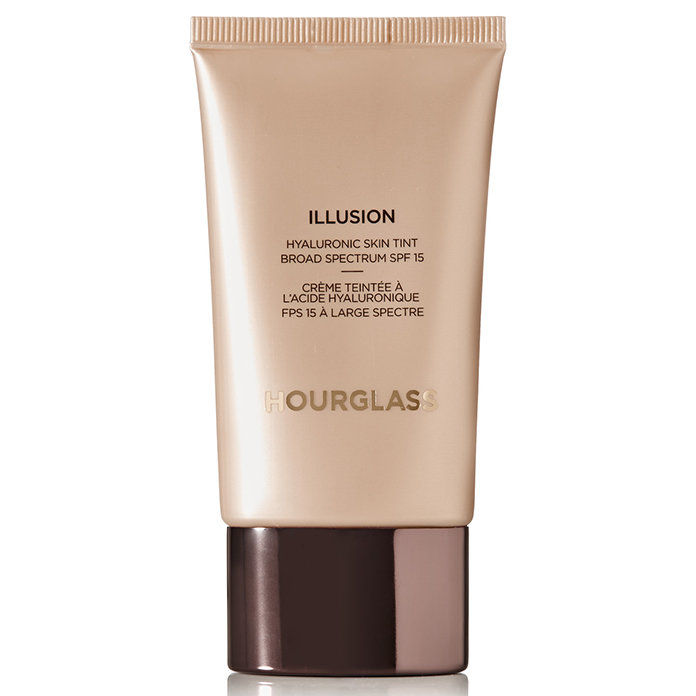 hourglass Illusion Hyaluronic Skin Tint SPF 15