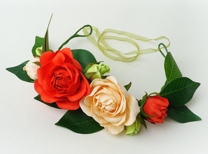 लाल and Peach Flower Collar with Organza Ribbon 