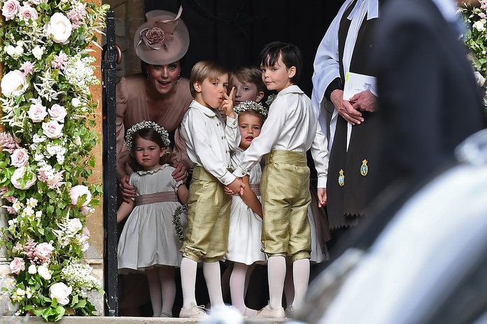 เคท Middleton, Princess Charlotte, and Page Boys