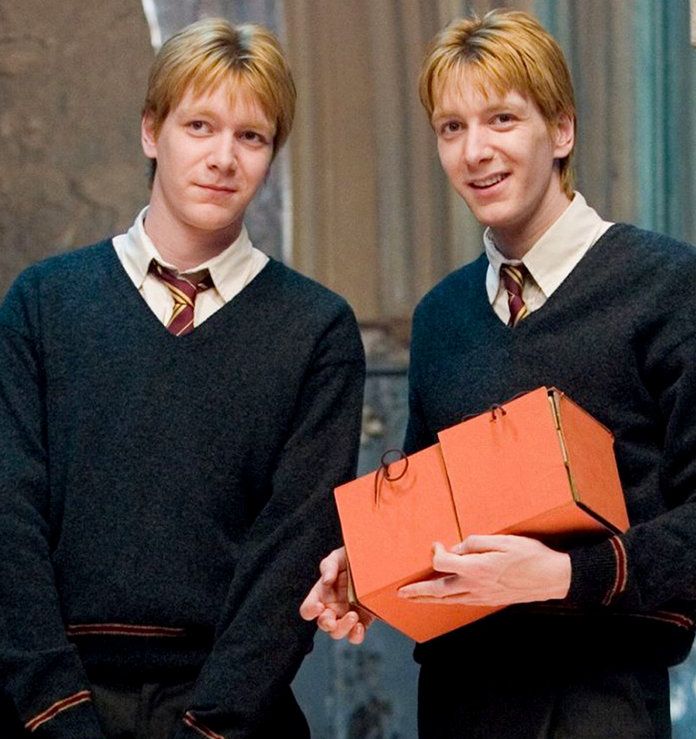 ก่อกวน Potter Cast Then/Now - Fred and George 1