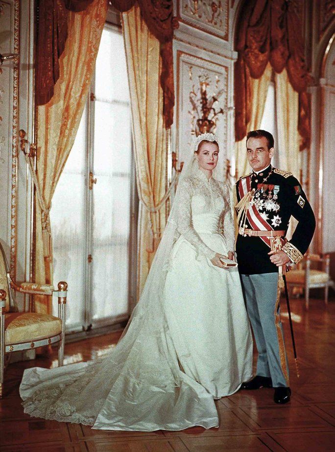 เจ้าชาย Rainier II and Grace Kelly of Monaco