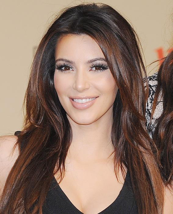 คิม Kardashian Hair