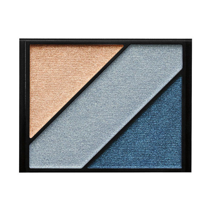 निष्पक्ष Complexions: Elizabeth Arden Eyeshadow Trio in Something Blue 