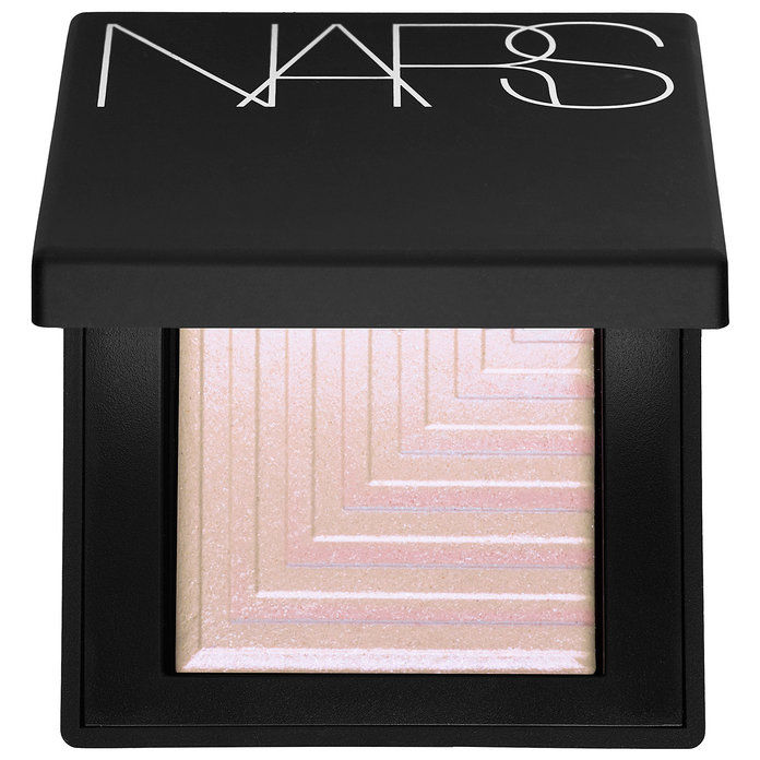 बहुत Fair Complexions: Nars Dual-Intensity Eyeshadow in Cassiopeia 