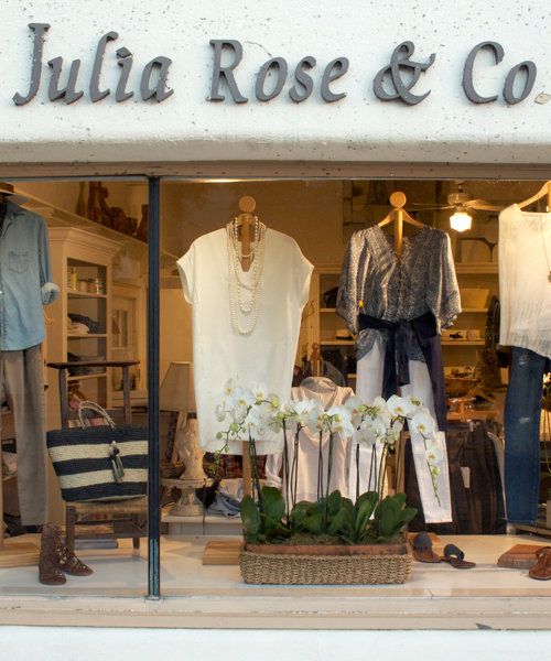 जूलिया Rose & Company 