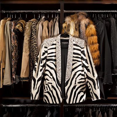 คิม Kardashian's Outerwear Collection