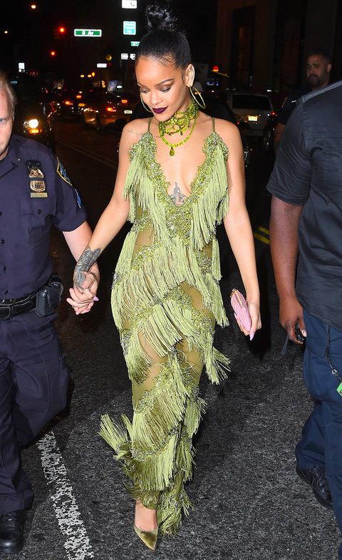 Rihanna VMA Looks 3 