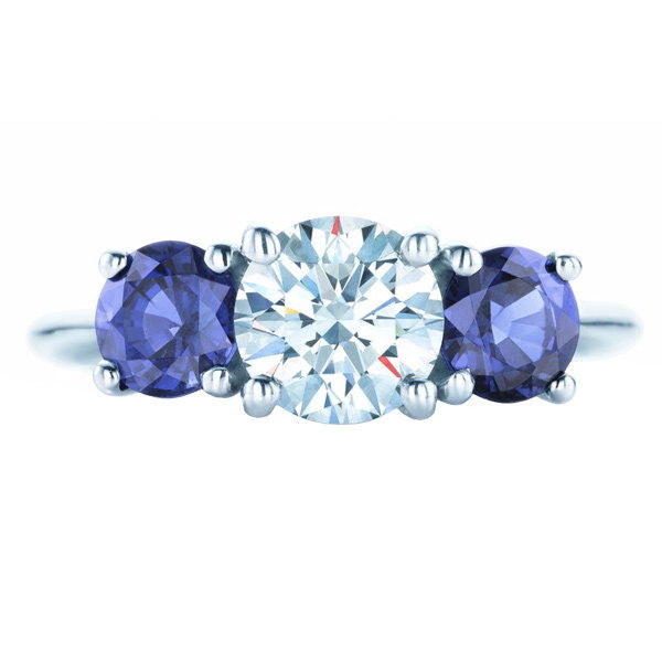 ทิฟฟานี่ round brilliant Diamond and Sapphire Ring 