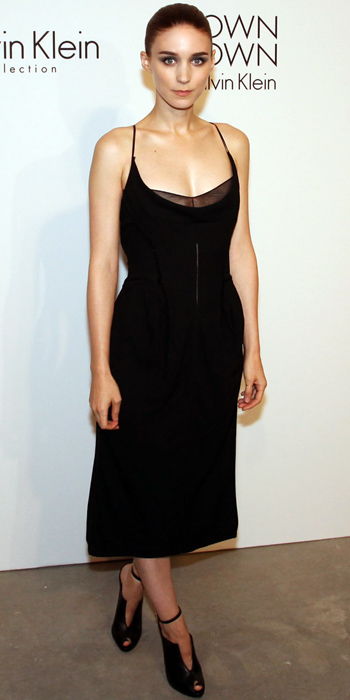 รูนีย์ Mara in Calvin Klein Collection
