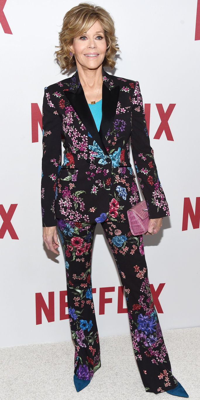 ใน a floral suit, 2016