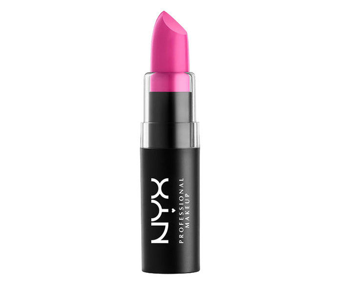 मध्यम Complexions: NYX Matte Lipstick In Shocking Pink 