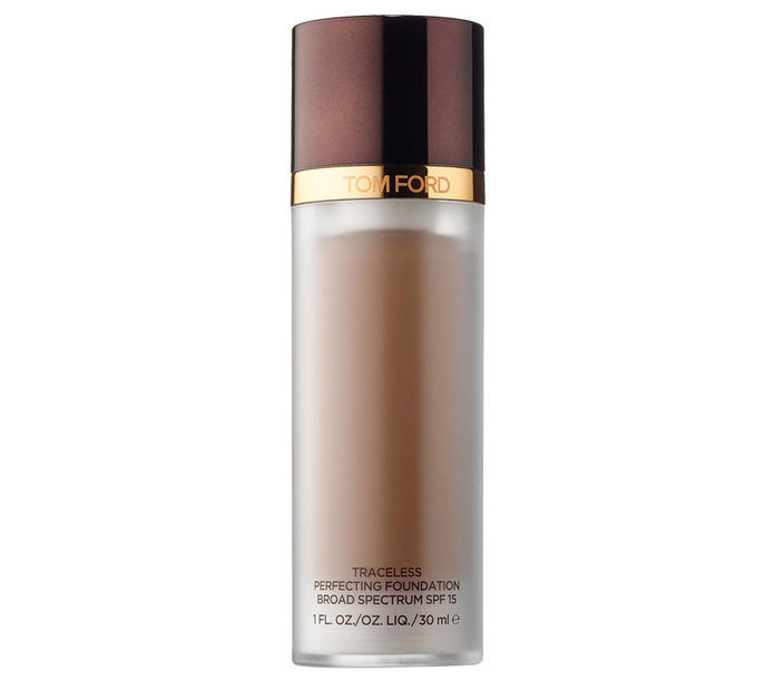 टॉम Ford Traceless Perfecting Foundation Broad Spectrum SPF 15 