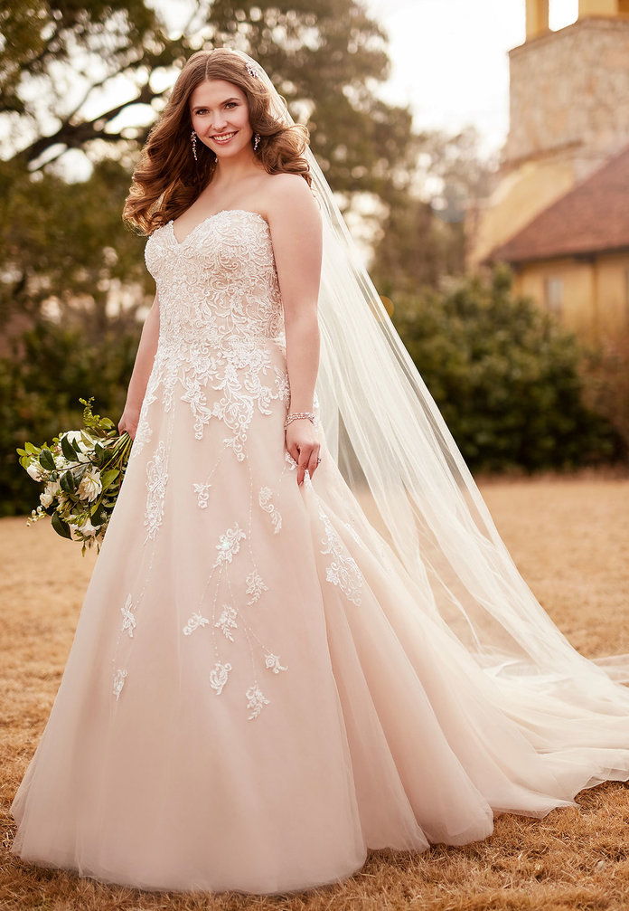 प्रेम प्रसंगयुक्त Tulle A-Line Wedding Dress 
