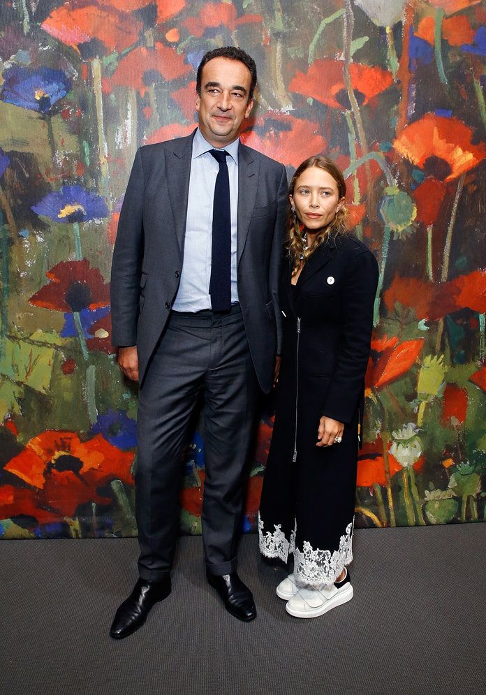 โอลิเวีย Sarkozy and  Mary-Kate Olsen