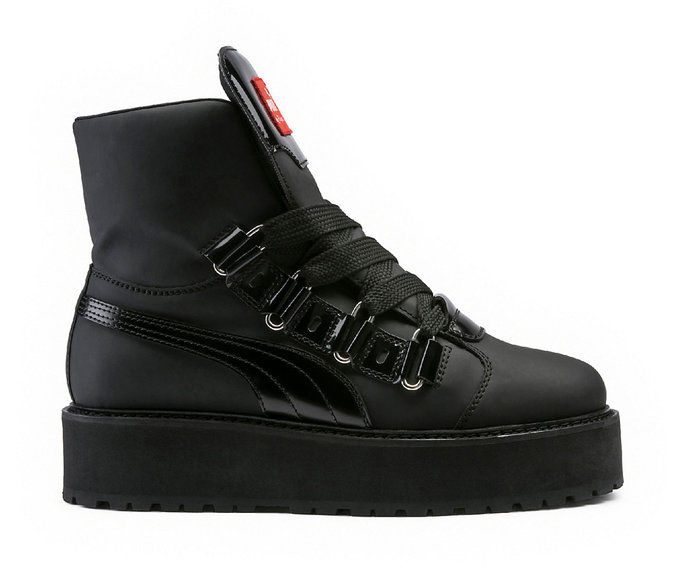 काली Sneaker Boot 
