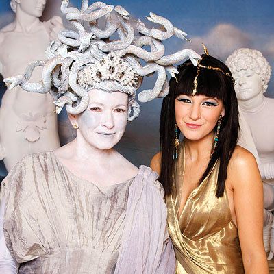 มาร์ธา Stewart as Medusa, Blake Lively as Cleopatra, Our Favorite Star Halloween Costumes