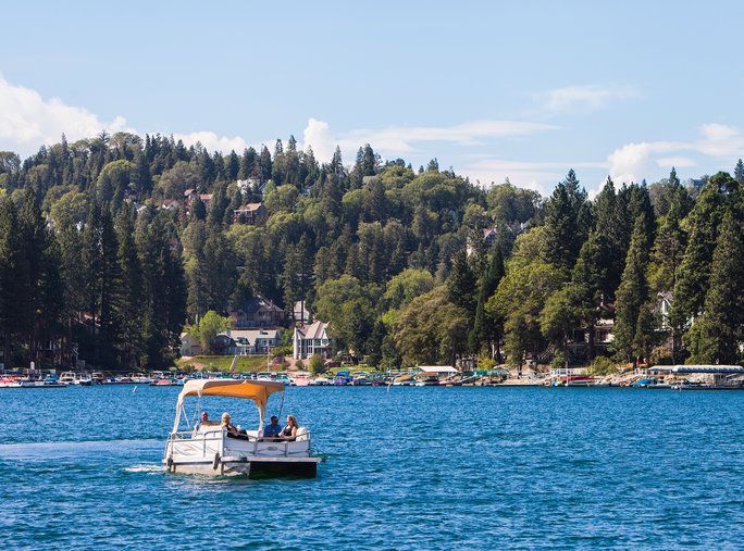 यात्रा Deals - Lake Arrowhead