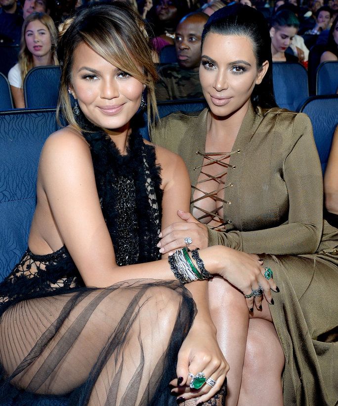 ซี้ Teigen and Kim Kardashian West 
