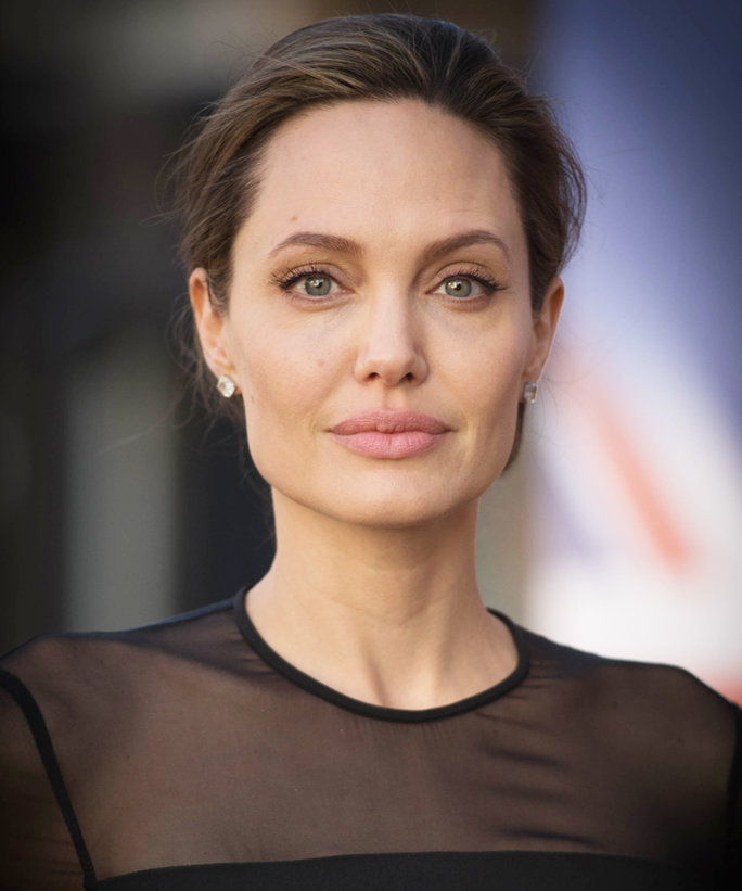 एंजेलीना Jolie 