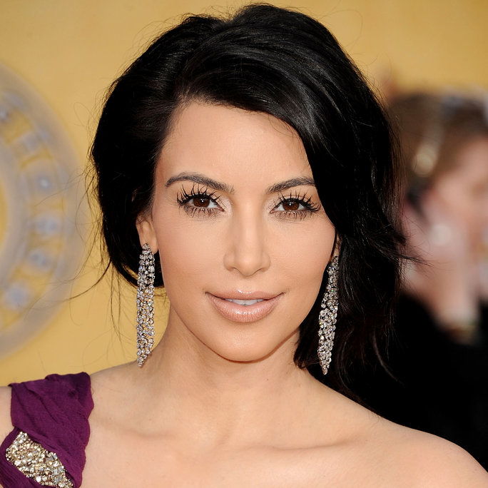 किम Kardashian at the 17th Annual Screen Actors Guild Awards