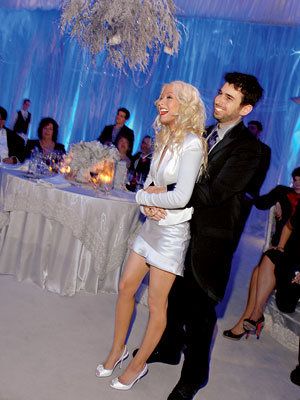 शादी Day Details: Christina Aguilera and Jordan Bratman