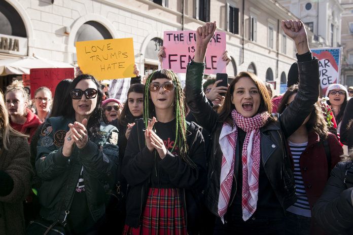 ผู้หญิง's March 2018 